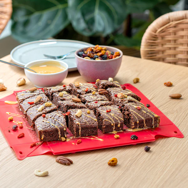 WFF_SQ_05_rot_36cb50a2-295c-46ce-ab26-adf9be674f27_600x